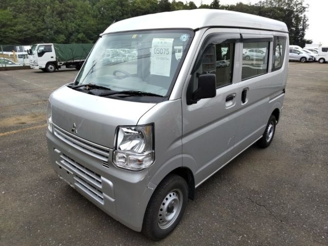 5075 MITSUBISHI MINICAB VAN DS17V 2019 г. (LUM Tokyo Nyusatsu)